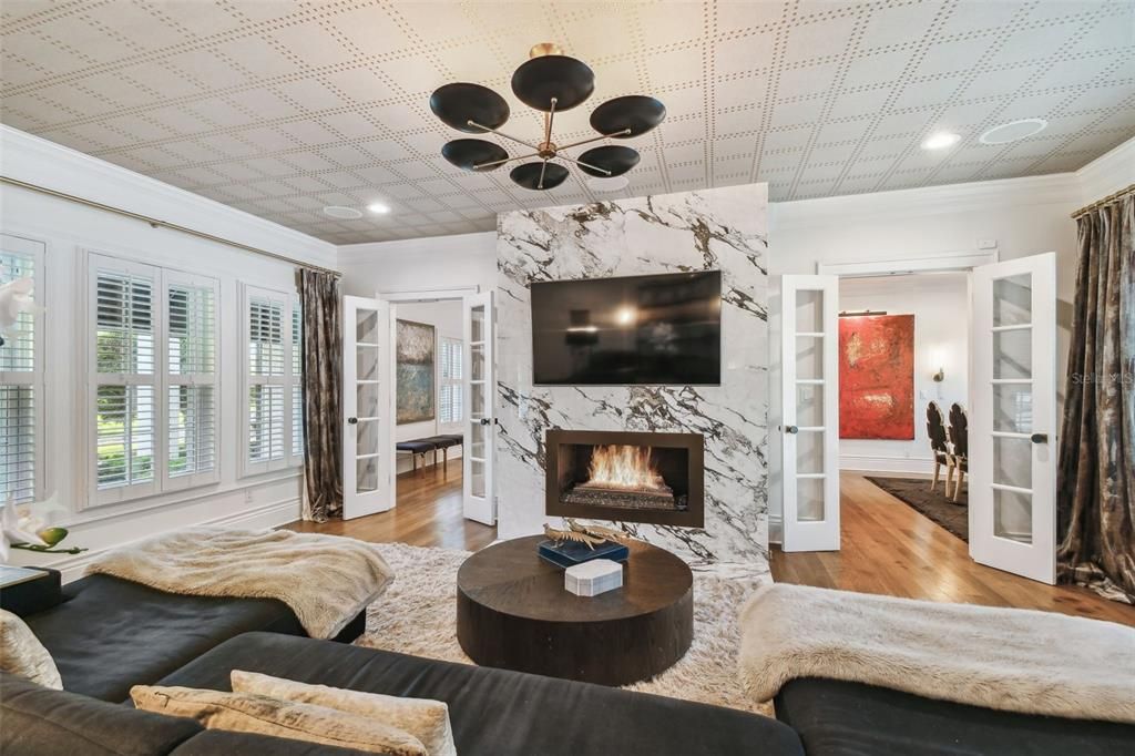 待售: $3,600,000 (5 贝兹, 5 浴室, 5050 平方英尺)