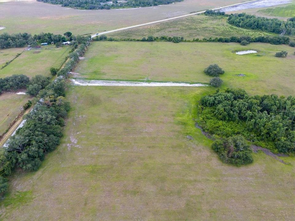 最近售出: $279,000 (5.16 acres)