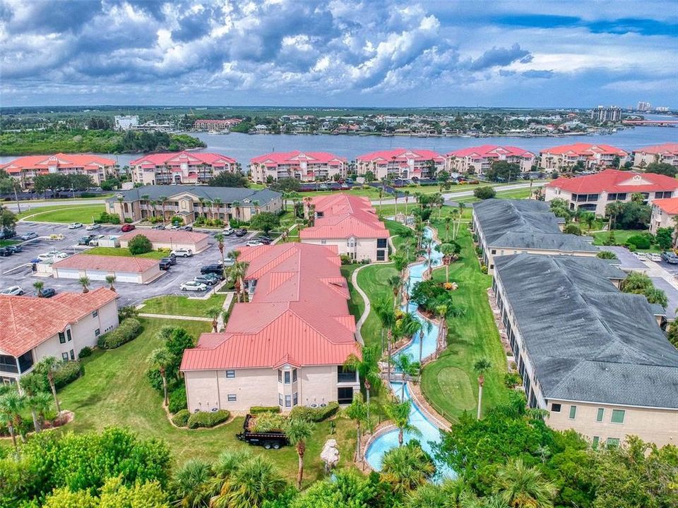 合同活跃: $414,000 (2 贝兹, 2 浴室, 1681 平方英尺)