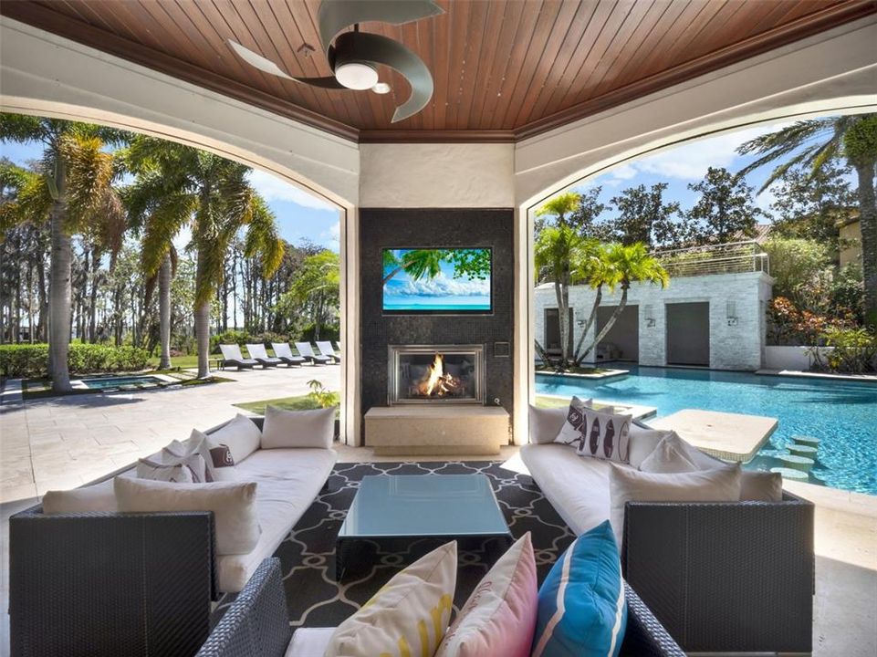 待售: $8,995,000 (6 贝兹, 6 浴室, 9571 平方英尺)