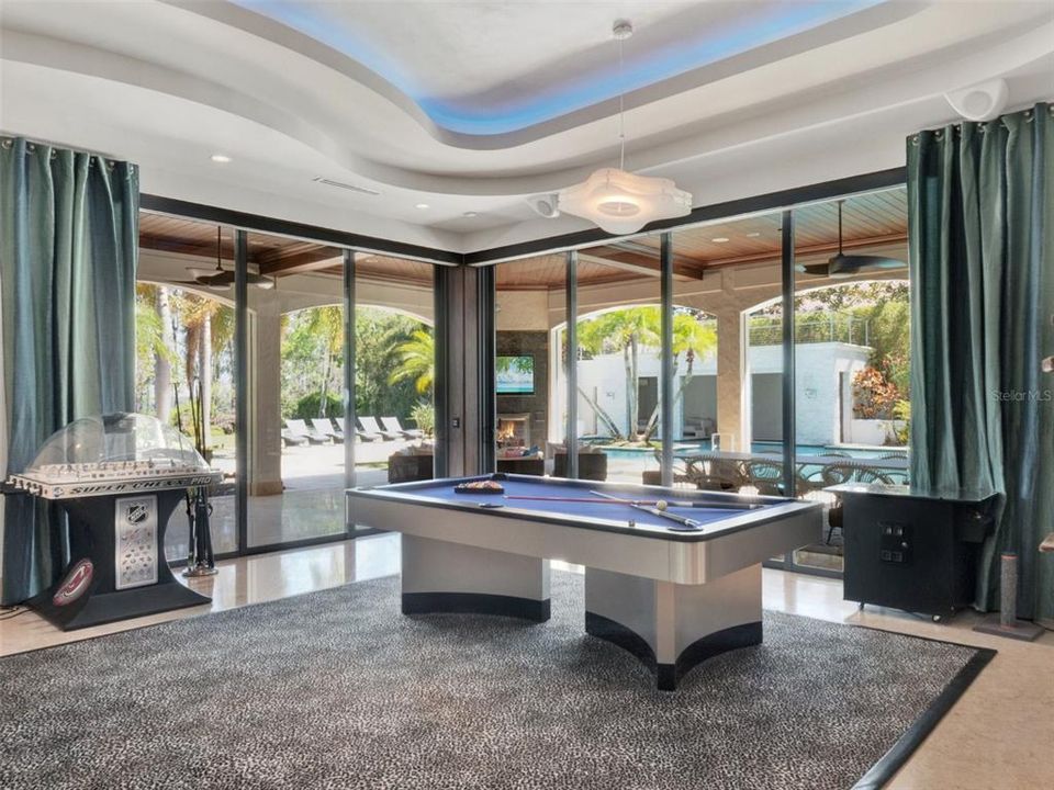 待售: $8,995,000 (6 贝兹, 6 浴室, 9571 平方英尺)