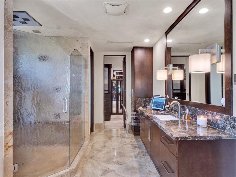 待售: $8,995,000 (6 贝兹, 6 浴室, 9571 平方英尺)