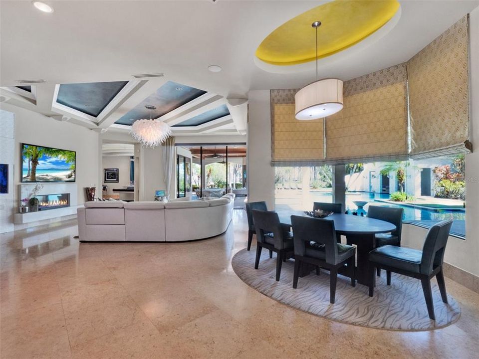 待售: $8,995,000 (6 贝兹, 6 浴室, 9571 平方英尺)