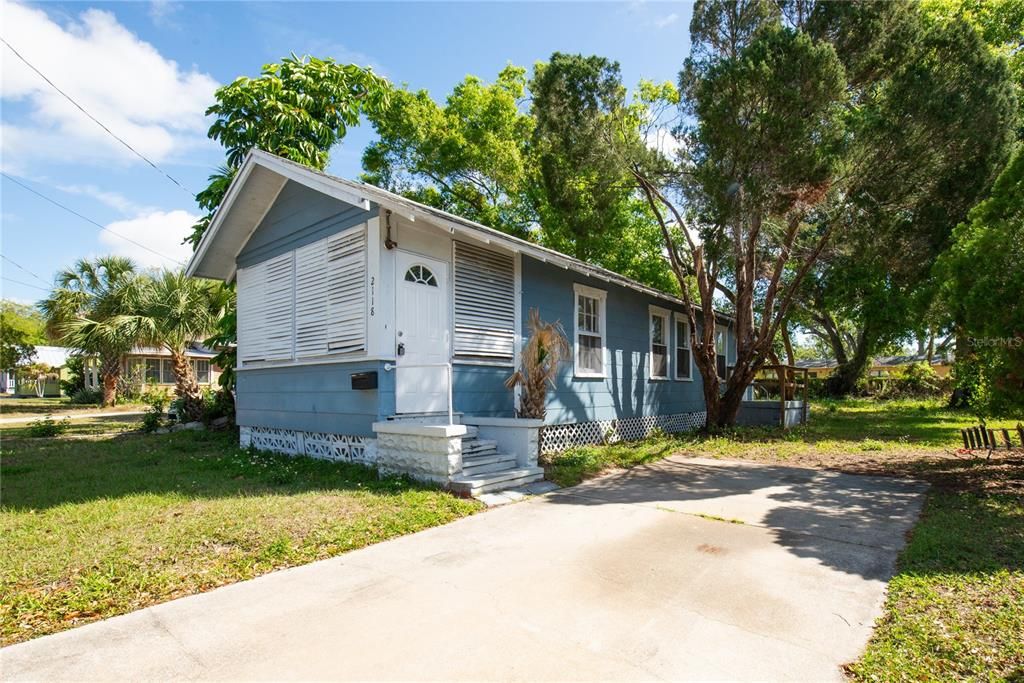 Recientemente alquilado: $1,699 (2 camas, 1 baños, 893 Pies cuadrados)