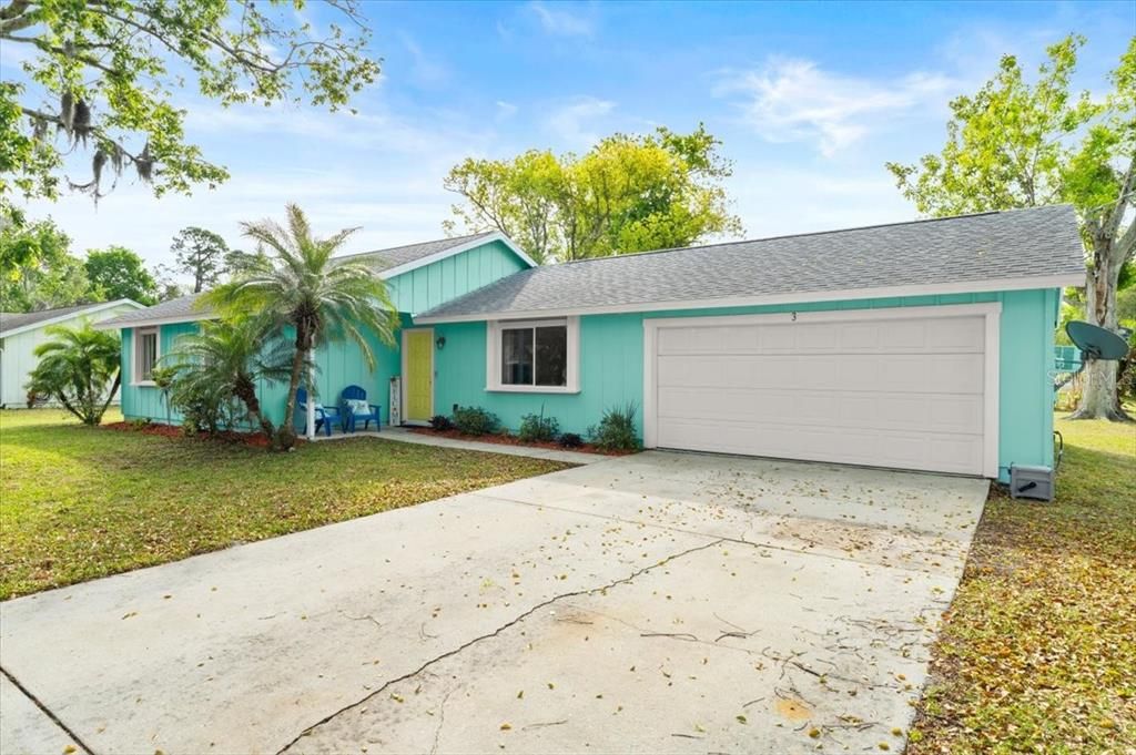 Recently Sold: $295,000 (3 beds, 2 baths, 1208 Square Feet)