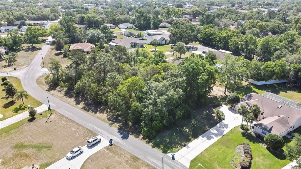 En Venta: $99,500 (0.61 acres)