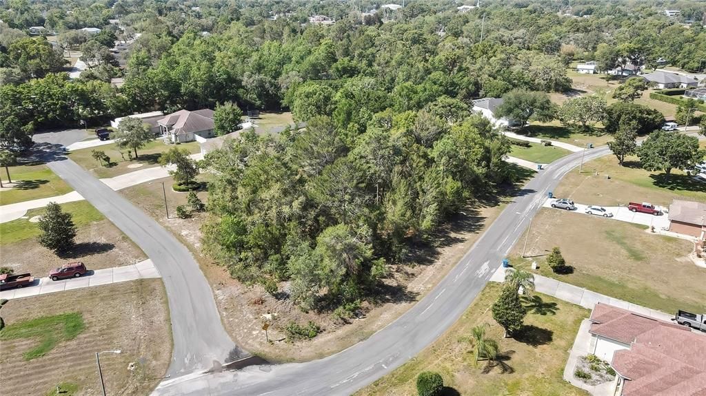 En Venta: $99,500 (0.61 acres)