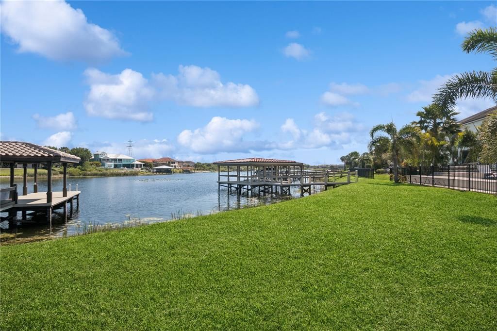 For Sale: $1,580,000 (4 beds, 4 baths, 3487 Square Feet)