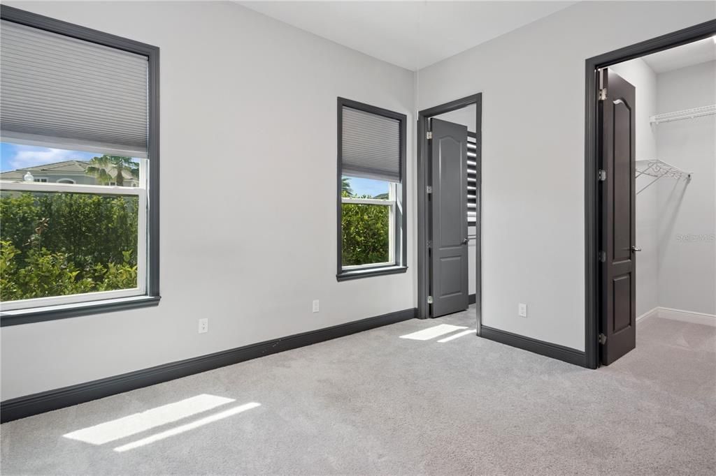 For Sale: $1,580,000 (4 beds, 4 baths, 3487 Square Feet)