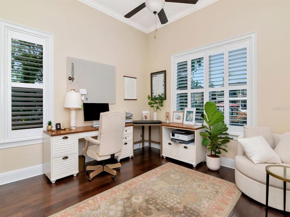 Под контрактом: $3,995,000 (5 спален, 5 ванн, 4718 Квадратных фут)