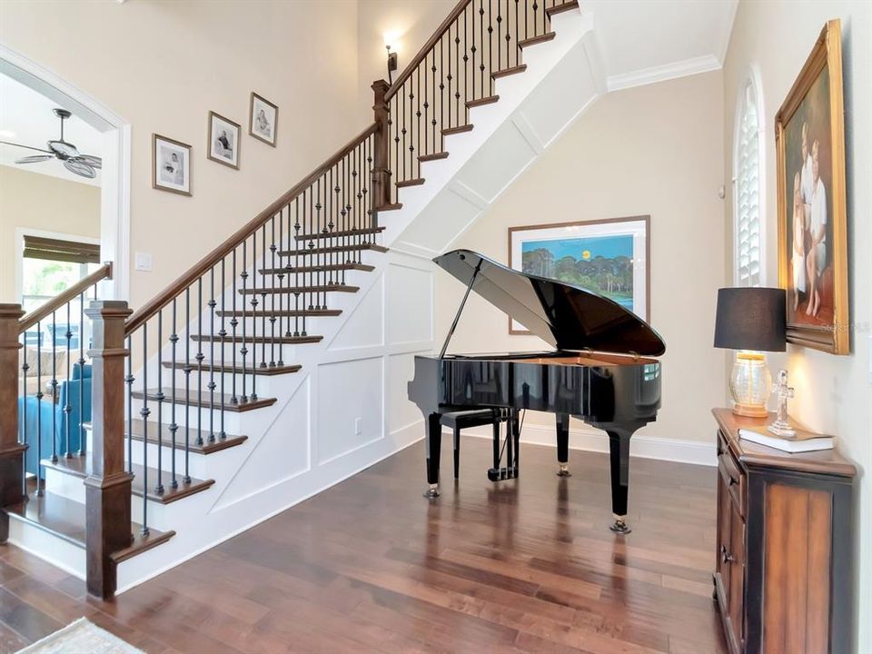 Под контрактом: $3,995,000 (5 спален, 5 ванн, 4718 Квадратных фут)