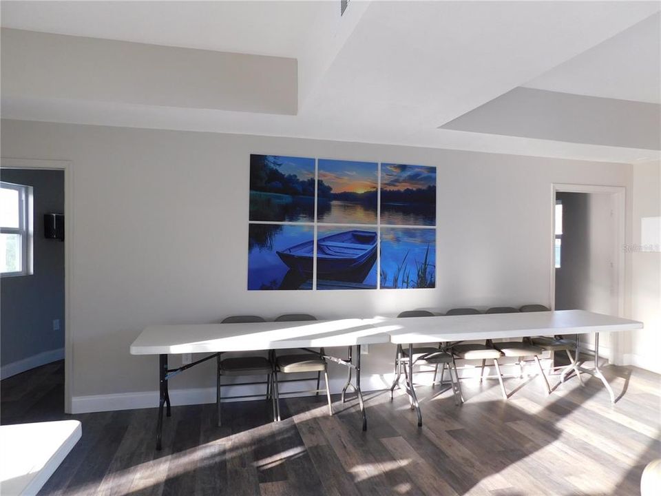 待售: $189,000 (1 贝兹, 2 浴室, 929 平方英尺)