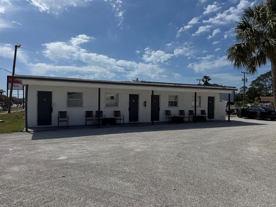 待售: $995,000 (0 贝兹, 0 浴室, 2668 平方英尺)