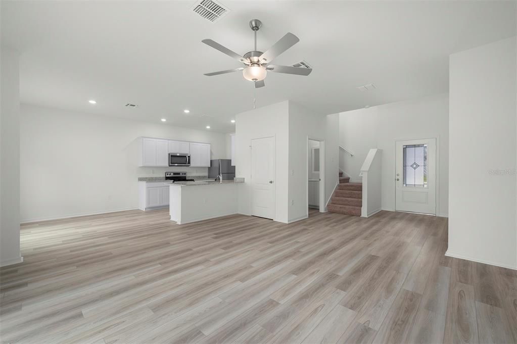 En Venta: $417,900 (4 camas, 2 baños, 2059 Pies cuadrados)