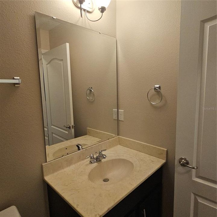 For Sale: $399,000 (3 beds, 3 baths, 2369 Square Feet)