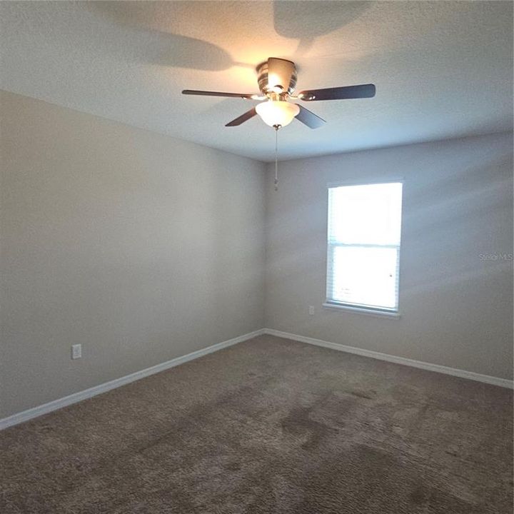 For Sale: $399,000 (3 beds, 3 baths, 2369 Square Feet)