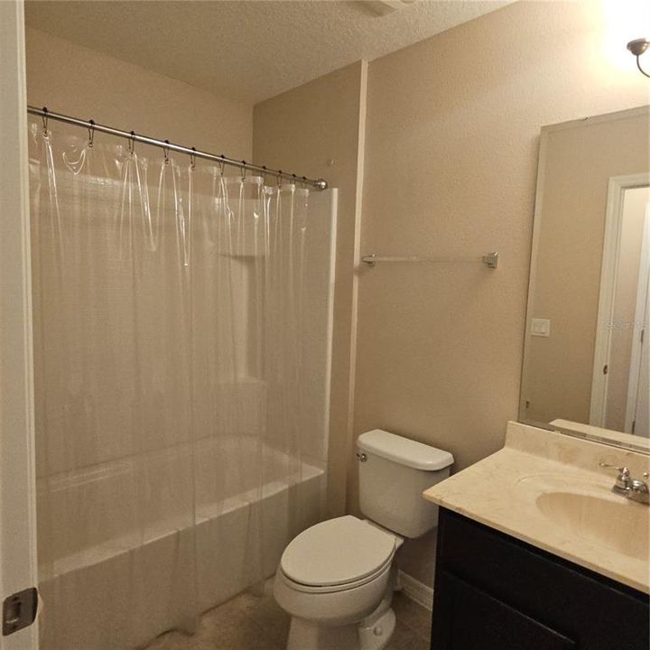 For Sale: $399,000 (3 beds, 3 baths, 2369 Square Feet)