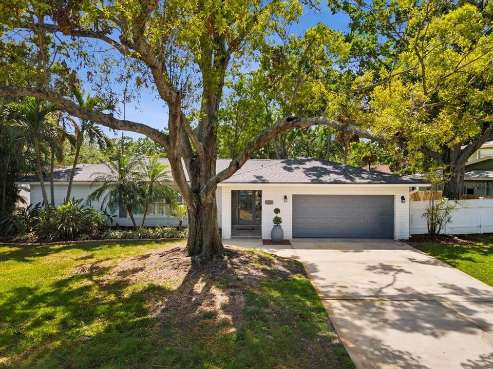 Недавно арендовано: $3,750 (3 спален, 2 ванн, 1725 Квадратных фут)