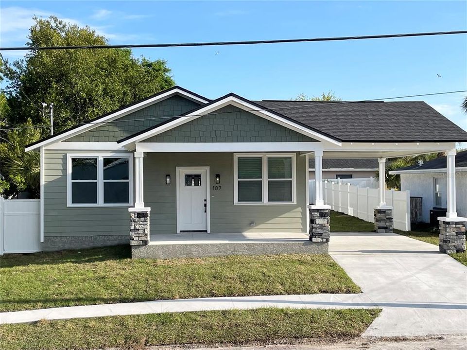 Vendido Recientemente: $399,000 (3 camas, 2 baños, 1820 Pies cuadrados)