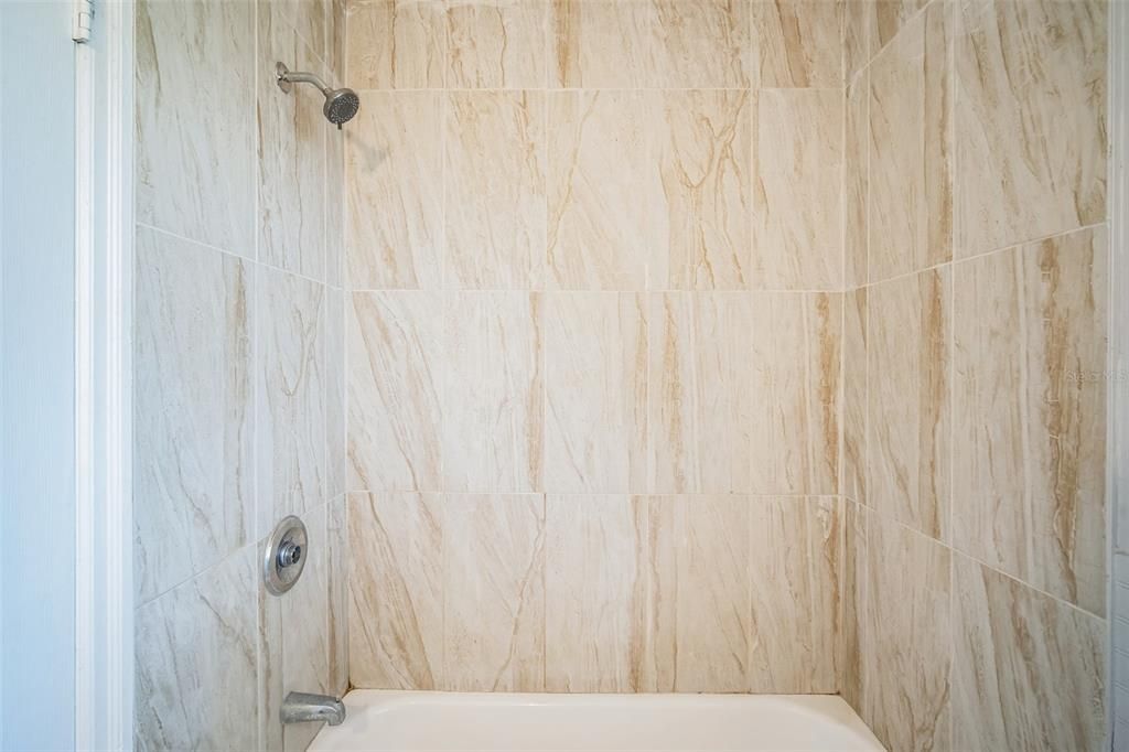 待售: $229,900 (3 贝兹, 1 浴室, 1268 平方英尺)