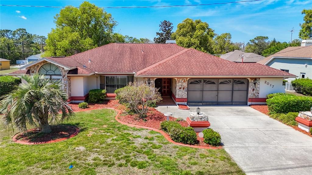 最近售出: $375,000 (3 贝兹, 2 浴室, 1997 平方英尺)