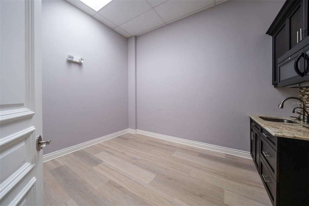 На продажу: $38,556 (0 спален, 0 ванн, 11524 Квадратных фут)