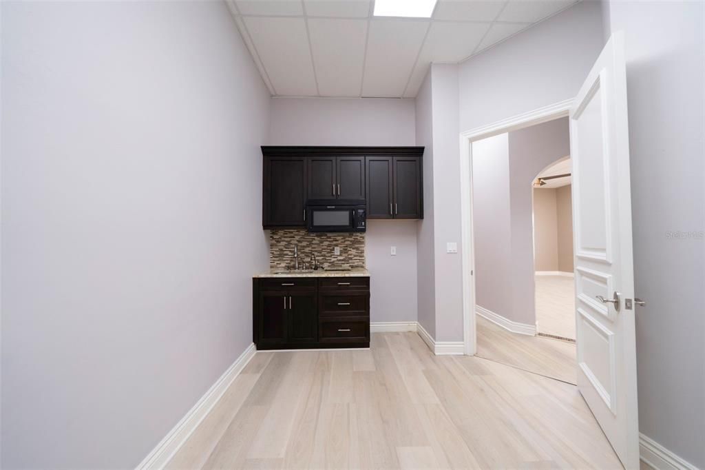 На продажу: $38,556 (0 спален, 0 ванн, 11524 Квадратных фут)