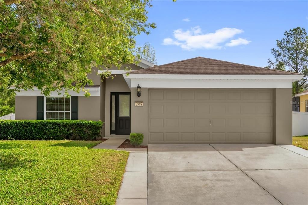 Недавно продано: $420,000 (4 спален, 2 ванн, 1604 Квадратных фут)