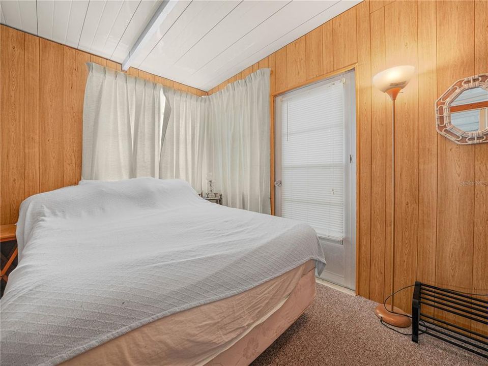 待售: $65,000 (2 贝兹, 1 浴室, 620 平方英尺)