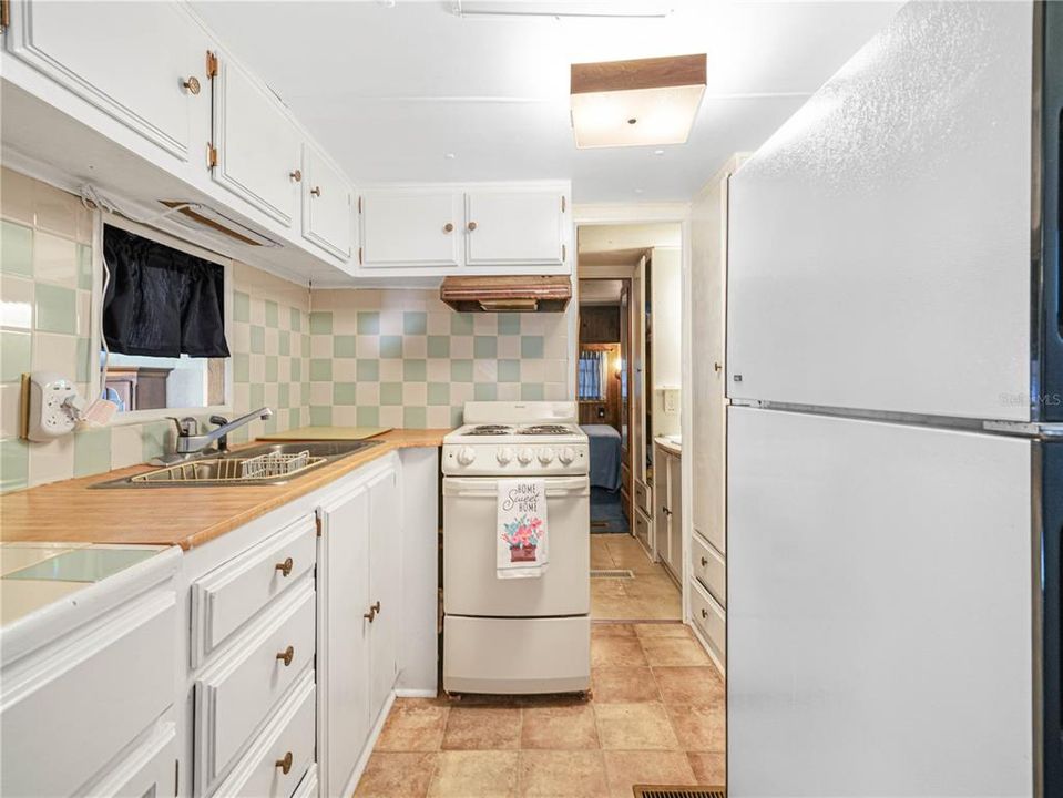 待售: $65,000 (2 贝兹, 1 浴室, 620 平方英尺)