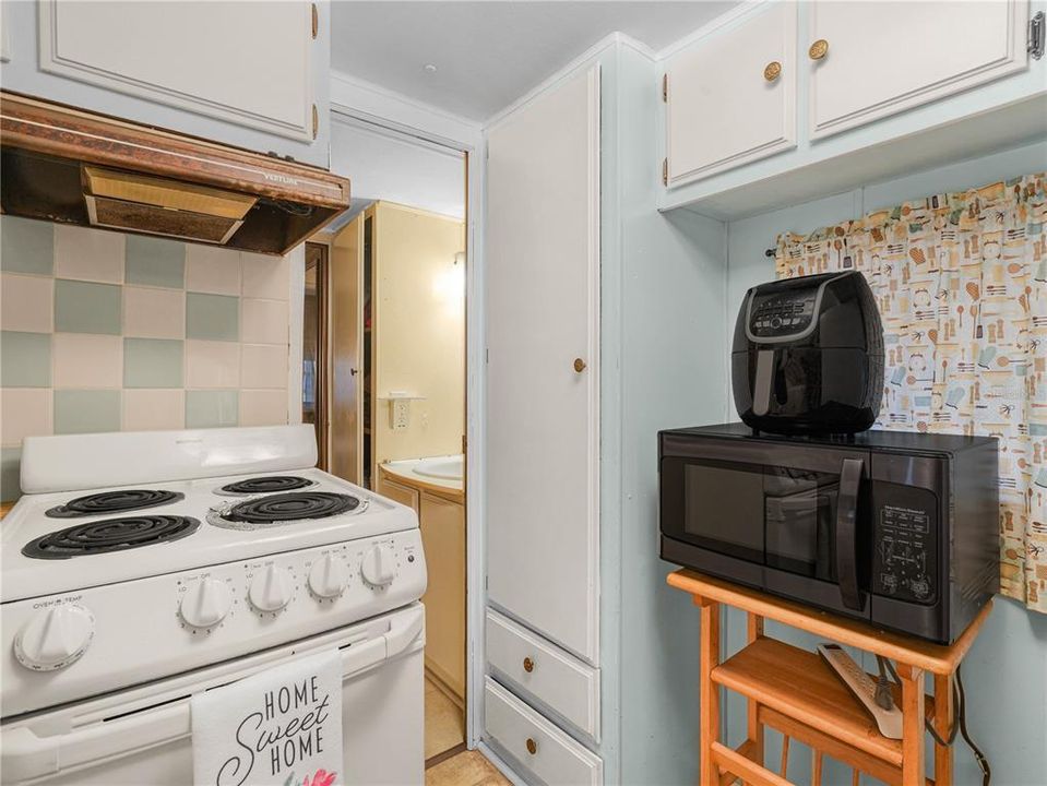 待售: $65,000 (2 贝兹, 1 浴室, 620 平方英尺)