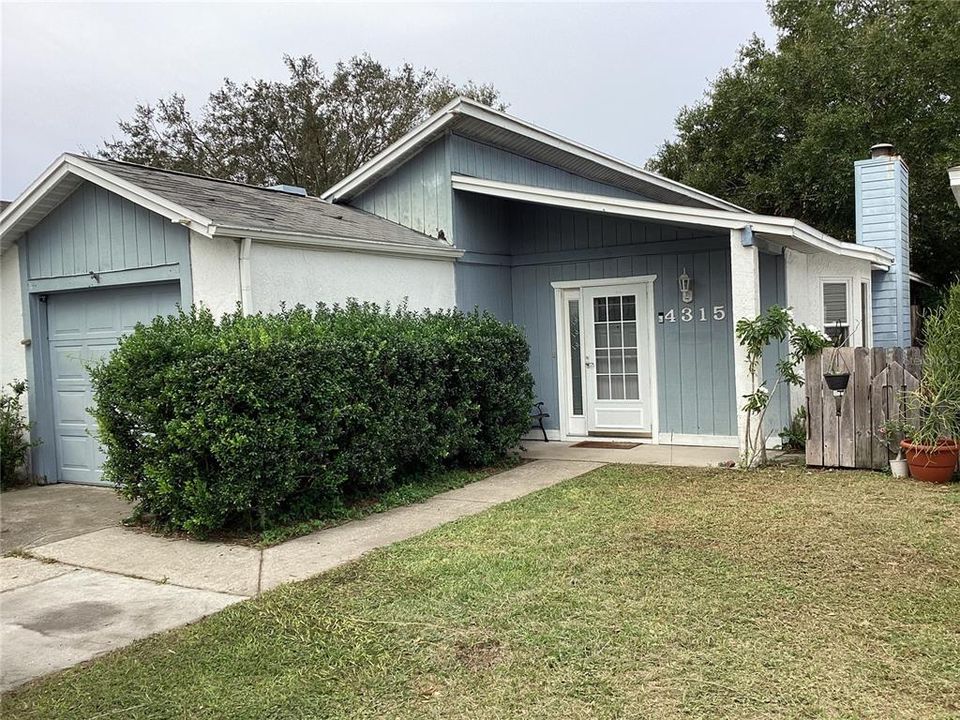 最近售出: $210,000 (3 贝兹, 2 浴室, 1157 平方英尺)