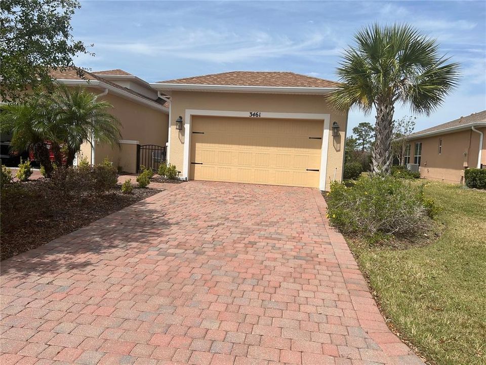 Recently Rented: $1,950 (2 beds, 2 baths, 1499 Square Feet)