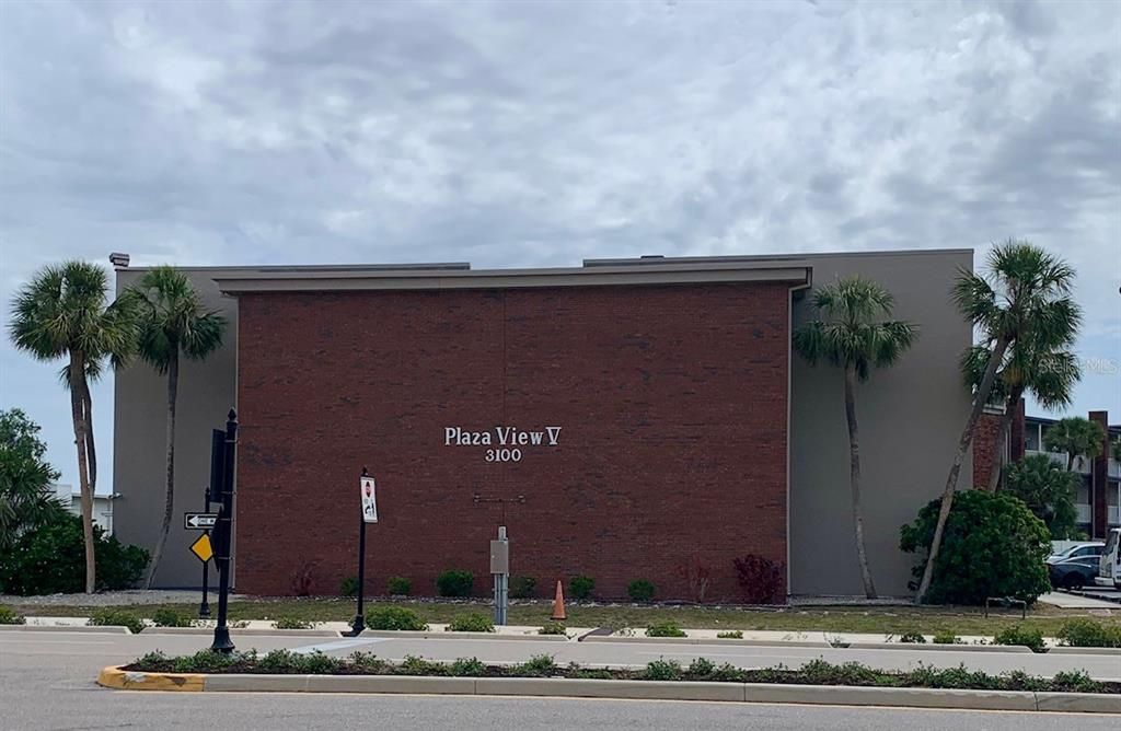 Welcome to Plaza View Condominiums!