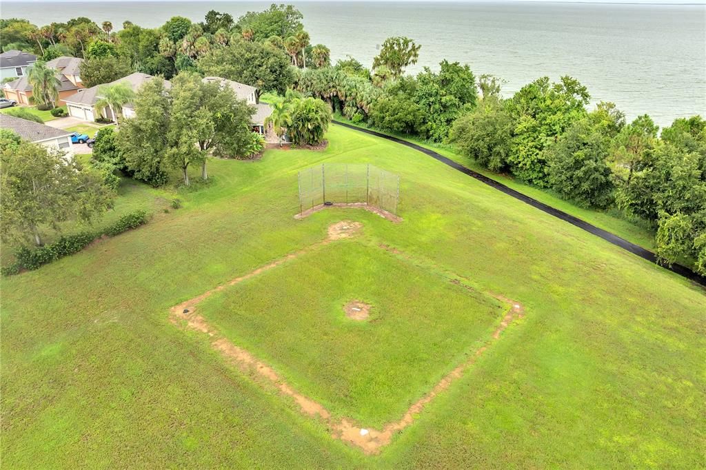 Active With Contract: $539,900 (4 beds, 3 baths, 2865 Square Feet)