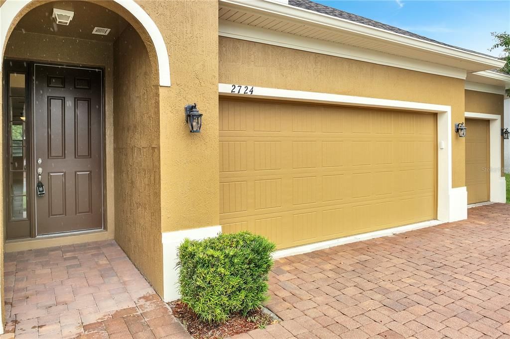 Active With Contract: $539,900 (4 beds, 3 baths, 2865 Square Feet)