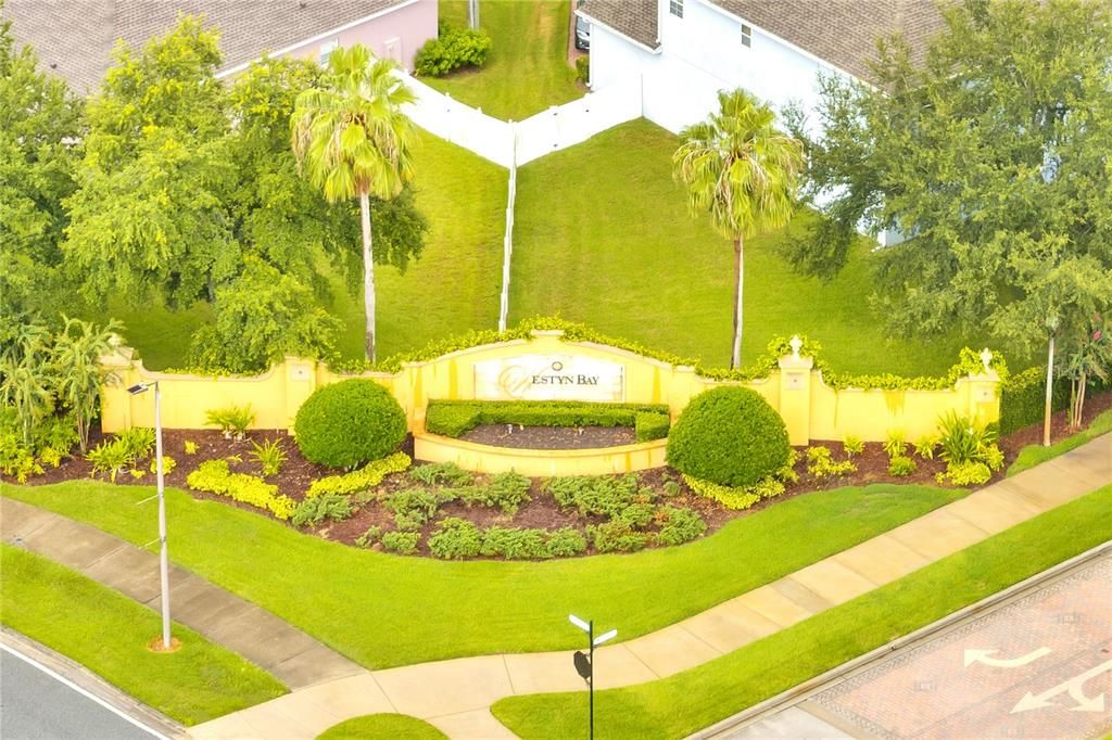 Active With Contract: $539,900 (4 beds, 3 baths, 2865 Square Feet)