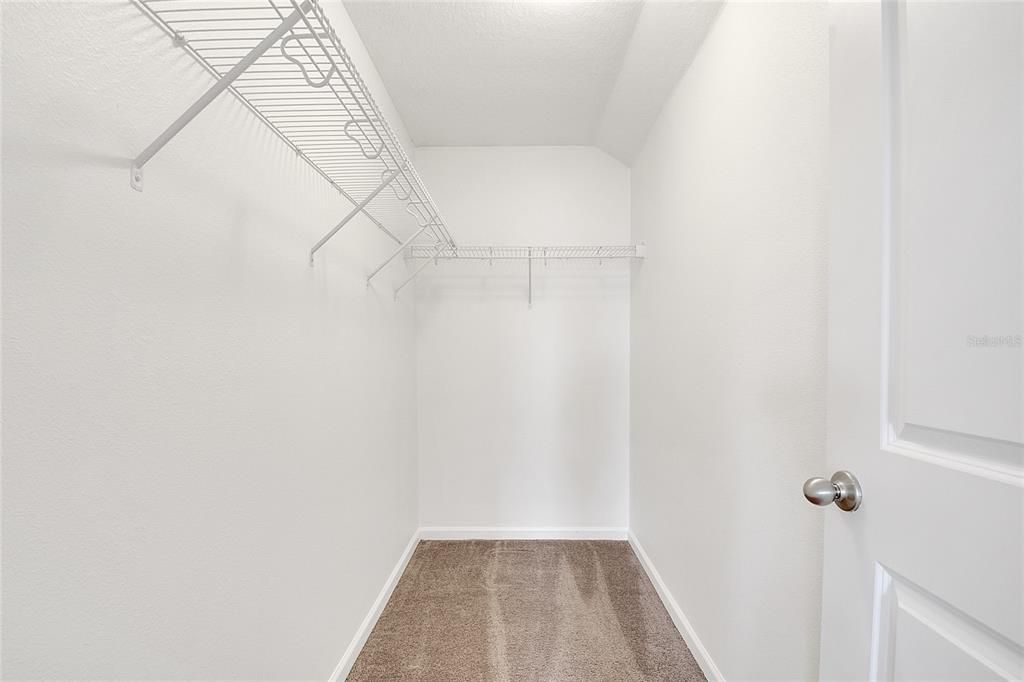 Active With Contract: $539,900 (4 beds, 3 baths, 2865 Square Feet)