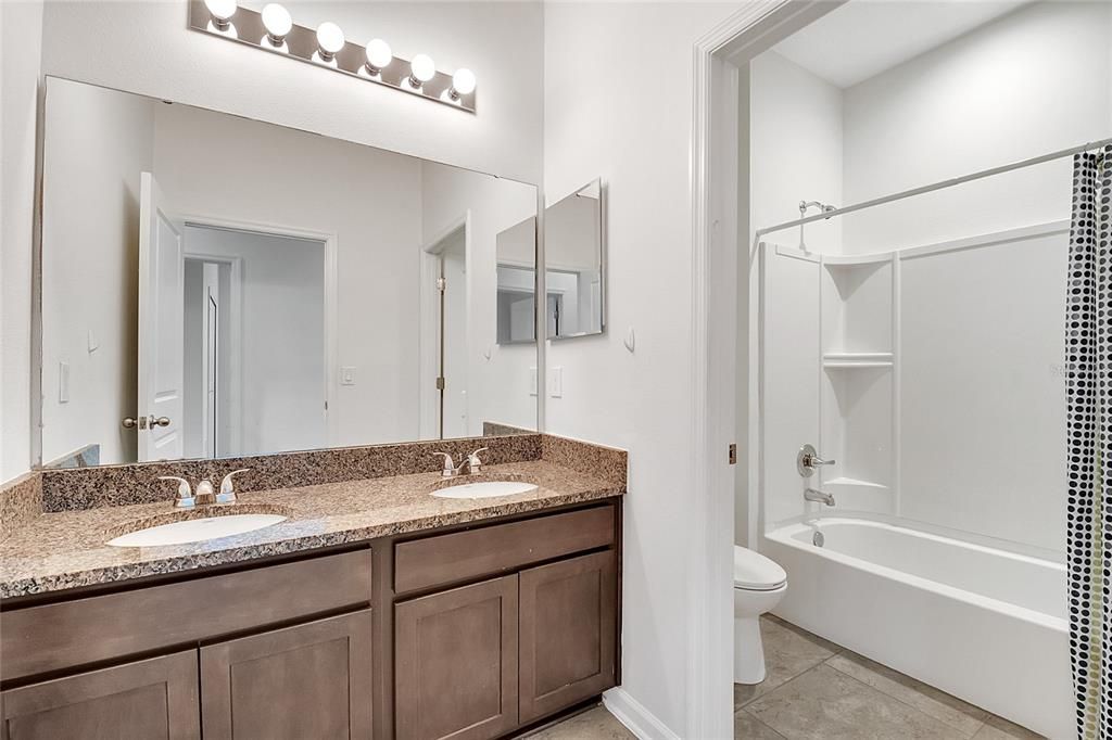 Active With Contract: $539,900 (4 beds, 3 baths, 2865 Square Feet)