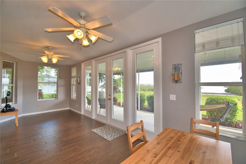 待售: $750,000 (5 贝兹, 3 浴室, 3161 平方英尺)