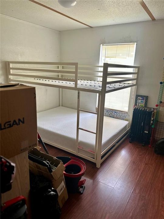 En Venta: $219,000 (6 camas, 4 baños, 2471 Pies cuadrados)