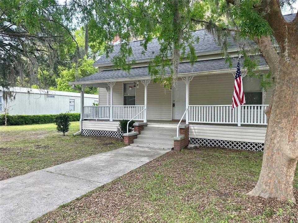 En Venta: $219,000 (6 camas, 4 baños, 2471 Pies cuadrados)