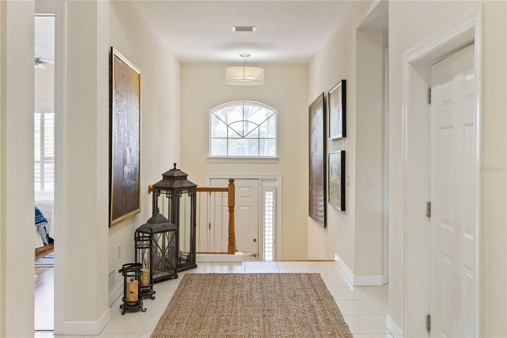 出租: $7,000 (4 贝兹, 3 浴室, 2719 平方英尺)