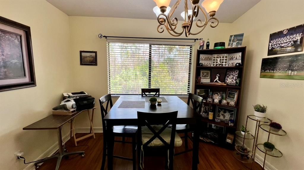 For Sale: $190,000 (2 beds, 2 baths, 1192 Square Feet)