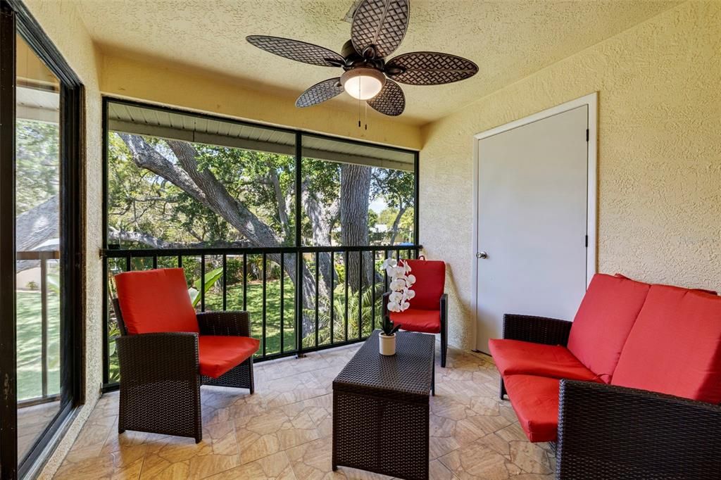 Active With Contract: $2,850 (3 beds, 2 baths, 1200 Square Feet)