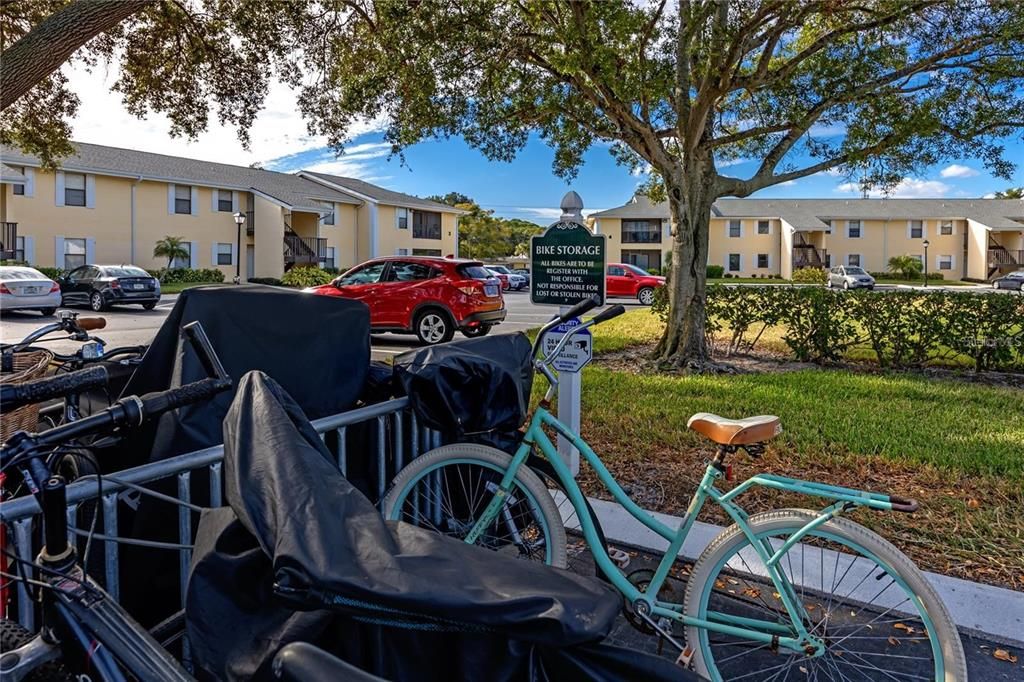 Active With Contract: $2,850 (3 beds, 2 baths, 1200 Square Feet)