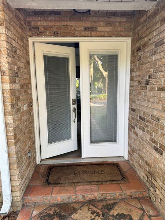 В аренду: $4,500 (4 спален, 2 ванн, 2588 Квадратных фут)