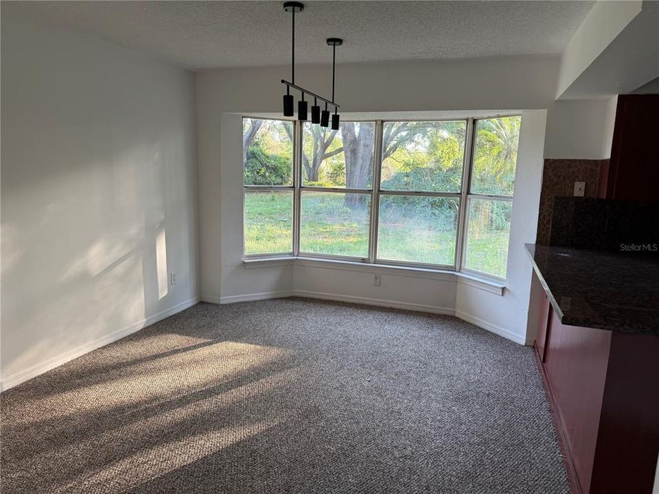 В аренду: $4,500 (4 спален, 2 ванн, 2588 Квадратных фут)