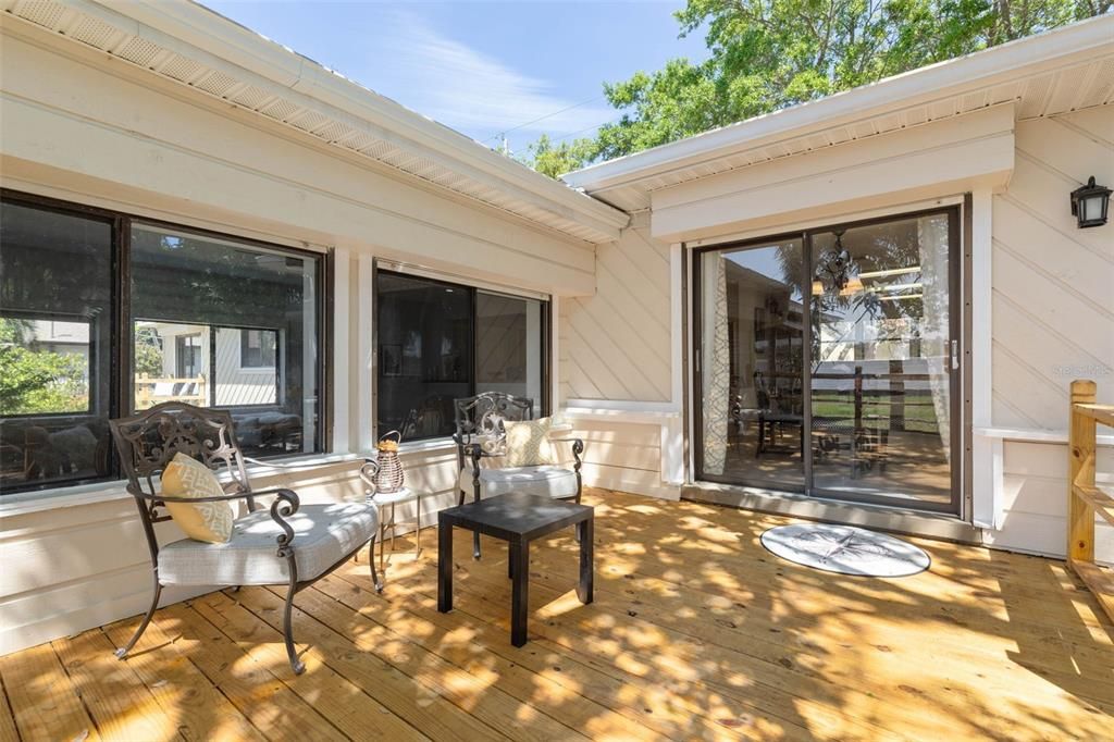 На продажу: $999,000 (2 спален, 2 ванн, 1897 Квадратных фут)