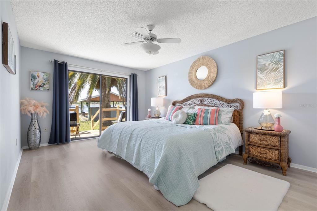 На продажу: $999,000 (2 спален, 2 ванн, 1897 Квадратных фут)